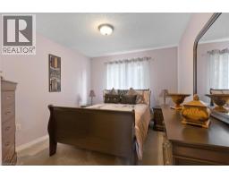 351 N NORTHVIEW HEIGHTS Place - 15