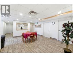 1745 KING Street E - 26