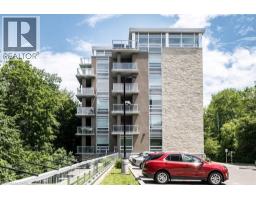 479 CHARLTON Avenue E UnitNo. 204 - 1