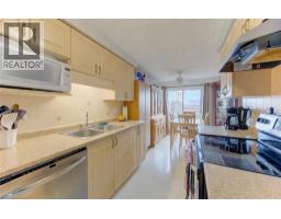 60 FOXGLOVE Crescent - 12