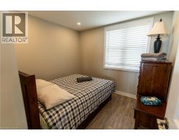 2118 LAKESHORE Road - 20