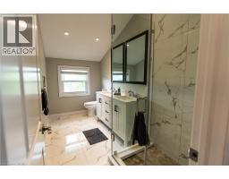 2118 LAKESHORE Road - 34
