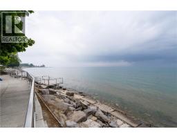 2118 LAKESHORE Road - 5