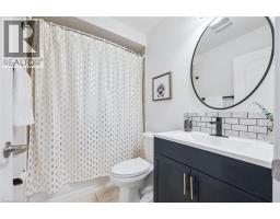 395 LINDEN Drive UnitNo. 2 - 18