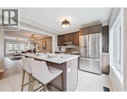 395 LINDEN Drive UnitNo. 2 - 8
