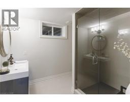 115 KENNEDY Road - 33