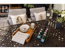 115 KENNEDY Road - 44