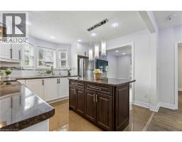 180 CAMPBELL Avenue - 12