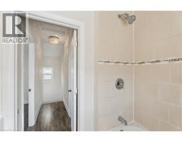 180 CAMPBELL Avenue - 32