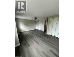 151 CLAIRFIELDS Drive E UnitNo. 4 - 6
