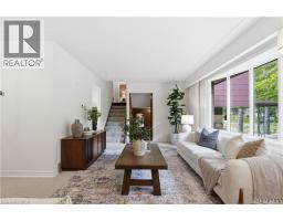 67 LONGWOOD Drive - 5