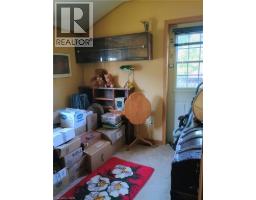 164 HEAD Street N - 31
