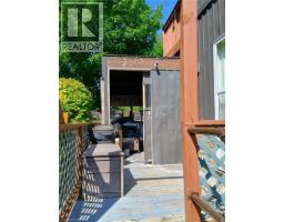 164 HEAD Street N - 35
