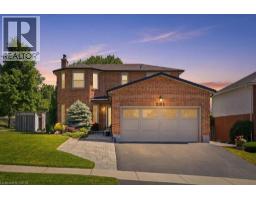 2193 BADER Crescent - 1