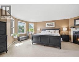 2193 BADER Crescent - 17