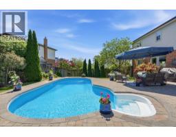2193 BADER Crescent - 42
