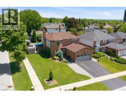 2193 BADER Crescent - 48