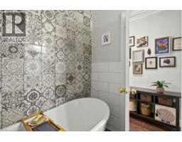166 YOUNG Street - 20