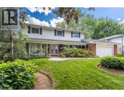 258 CAMELOT Drive - 4