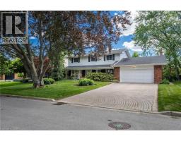 258 CAMELOT Drive - 5