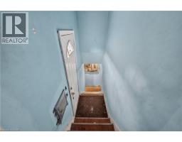 689 BURGESS Avenue - 11
