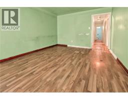 689 BURGESS Avenue - 4