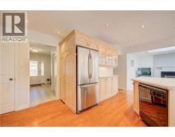 54 STONEGATE Drive - 13