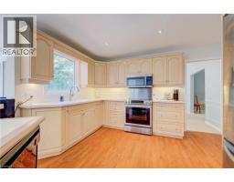 54 STONEGATE Drive - 14