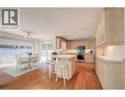 54 STONEGATE Drive - 15