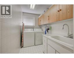 54 STONEGATE Drive - 23