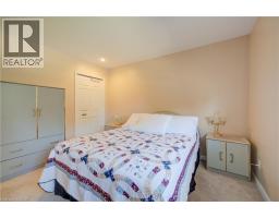 54 STONEGATE Drive - 25