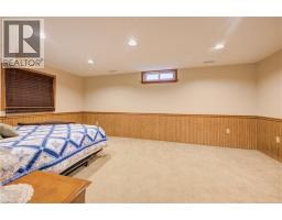 54 STONEGATE Drive - 34