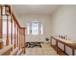 54 STONEGATE Drive - 4