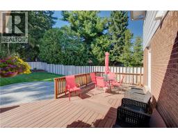 54 STONEGATE Drive - 40