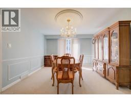 54 STONEGATE Drive - 9