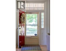 1048 REGIONAL ROAD 97 - 8