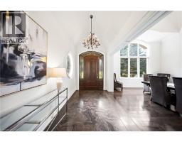1098 LAKESHORE Road W - 5