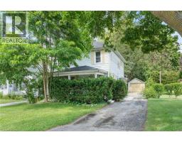 35 BASIL Avenue - 1