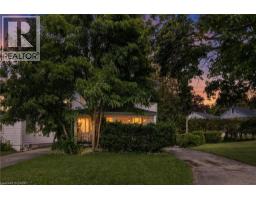 35 BASIL Avenue - 23