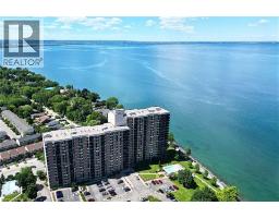 500 GREEN Road UnitNo. 211 - 4