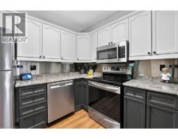 5137 HAWTHORN Drive - 12