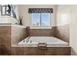 8679 DOGWOOD Crescent - 13