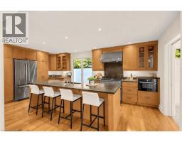 59 PARK Road S - 15