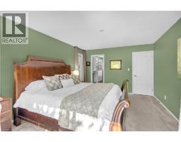 59 PARK Road S - 26