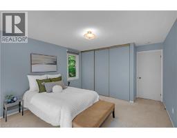 59 PARK Road S - 34
