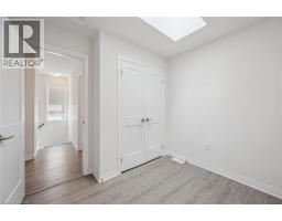 51 SPARROW Avenue UnitNo. 37 - 16