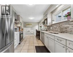 14 MASSEY Street - 19