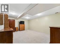 14 MASSEY Street - 41