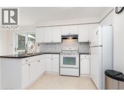 91 WILLIAM Street N - 19