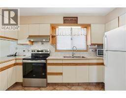 18 PLEASANT Avenue - 8